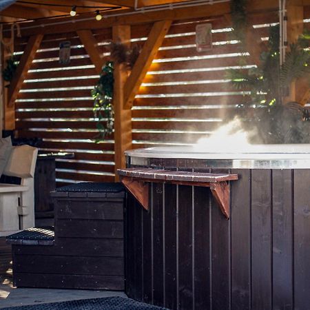 Zagornik Aloha Glamp - Okragle Domki Przy Rzece - Balia I Sauna - Energylandia חדר תמונה