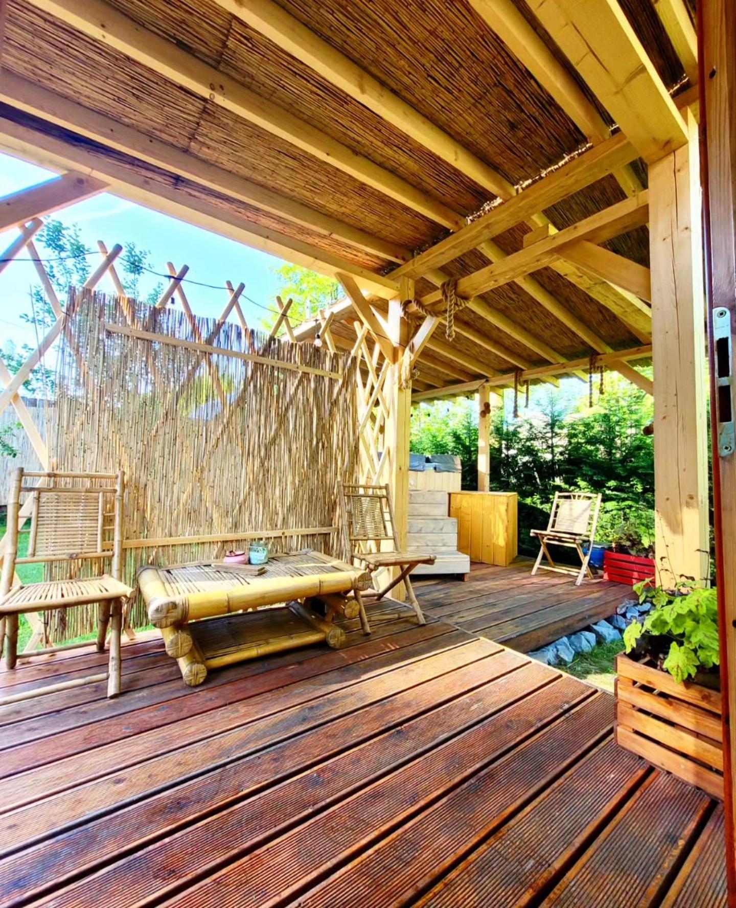 Zagornik Aloha Glamp - Okragle Domki Przy Rzece - Balia I Sauna - Energylandia חדר תמונה