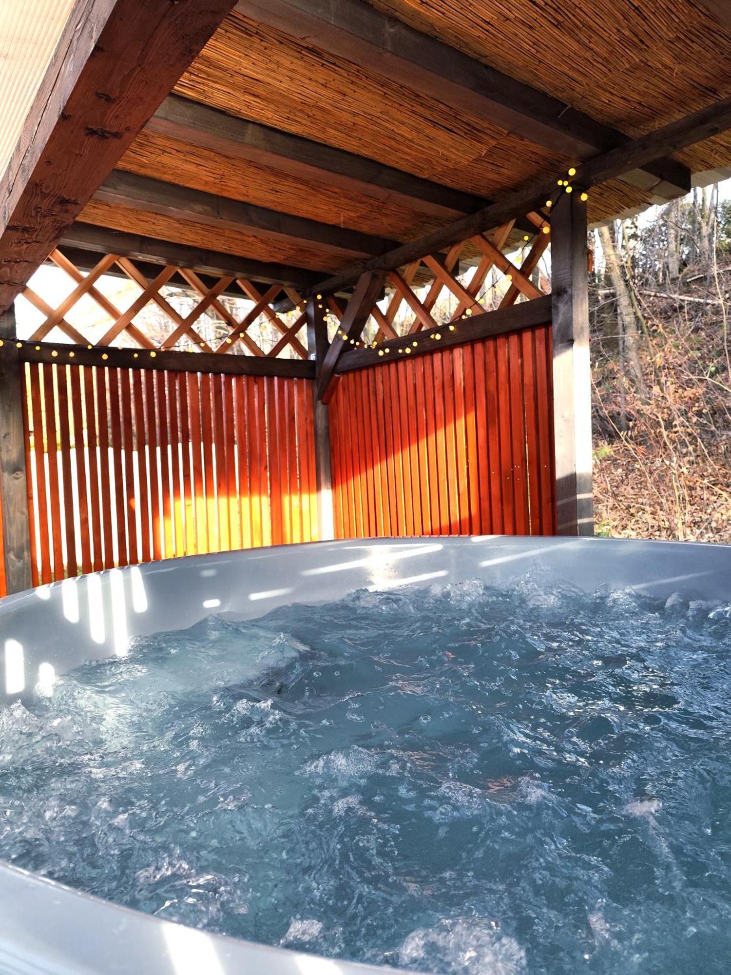 Zagornik Aloha Glamp - Okragle Domki Przy Rzece - Balia I Sauna - Energylandia מראה חיצוני תמונה