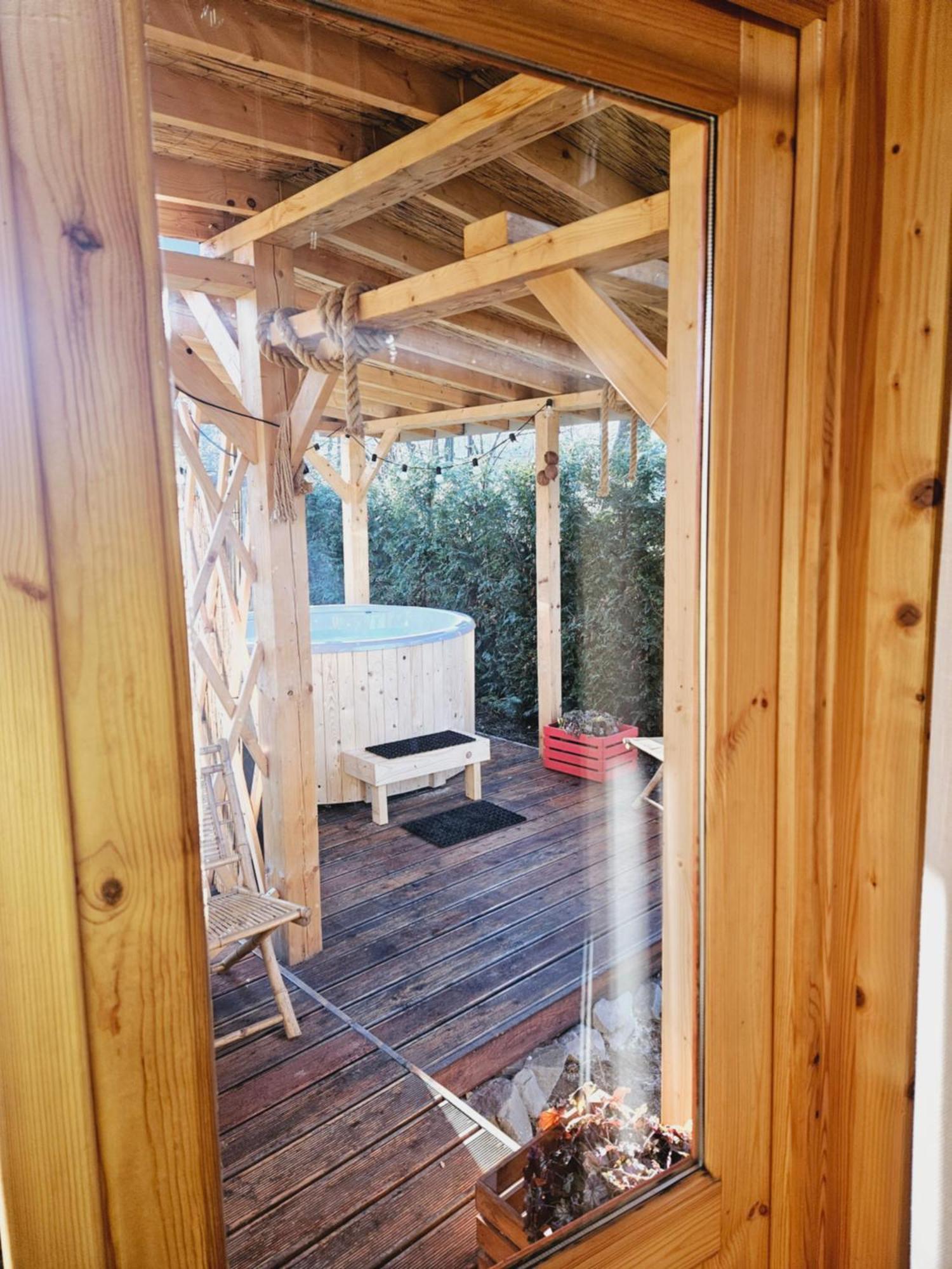 Zagornik Aloha Glamp - Okragle Domki Przy Rzece - Balia I Sauna - Energylandia מראה חיצוני תמונה